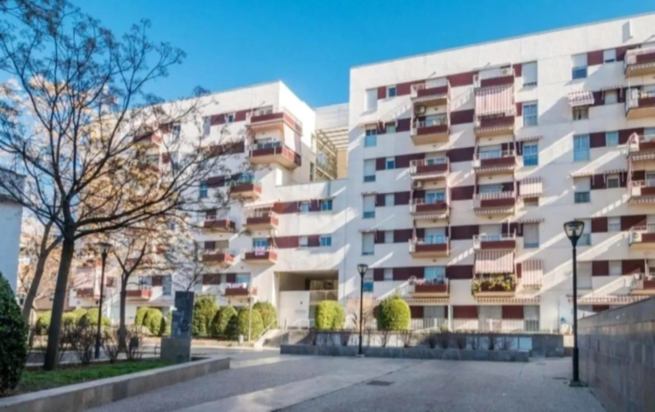 2 Bedrooms Appartement With City View Furnished Terrace And Wifi At Granada